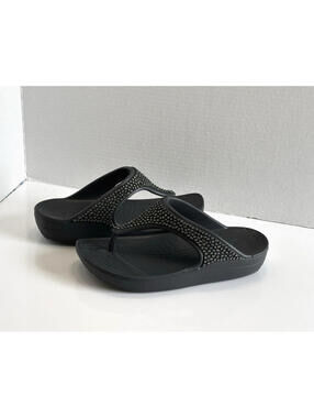Crocs Sloane Diamante Sandals Women's 8 Black Embellished Wedge Comfy Flip Flops